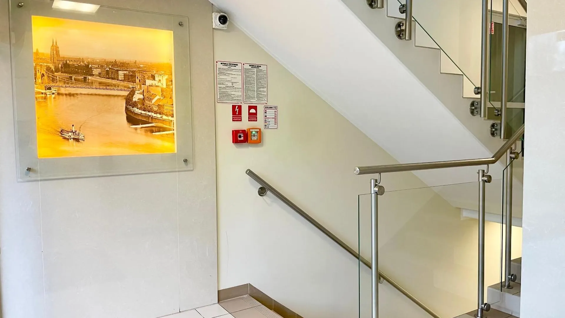 Comfortable Apart, Old Town, Free Parking, Hanging Bed, Wi-Fi, Lift, Aircon,Self Check-In 24H, Stare Miasto, Winda, Nowy Budynek, Garaz 0 Zl, Klima Wrocław Lejlighed